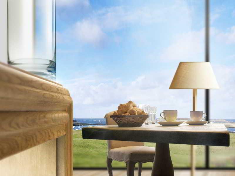 Hotel Logis Le Château De Sable Porspoder